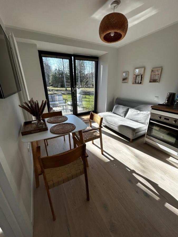 Albatross Getaway By The Sea, Spa And Forest With A Terrace Ķesterciems Eksteriør bilde
